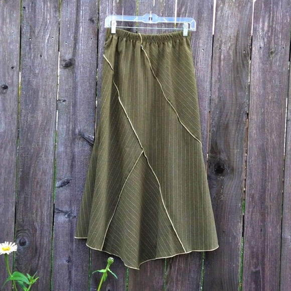Dresses & Skirts - Vintage Tweed Look Maxi Skirt